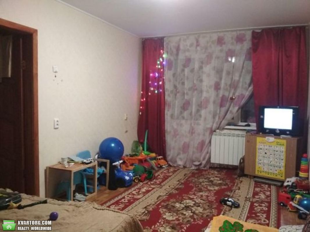 Sell 2-room apartment. Киев,  Приречная — photo 3