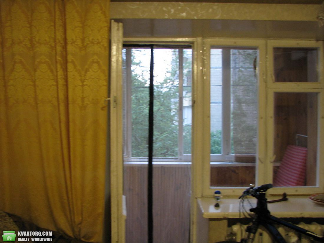 Sell 2-room apartment. Киев,  Энтузиастов — photo 1