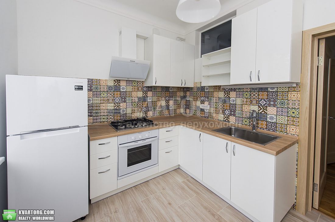 Rent out 1-room apartment. Киев,  Печерский спуск — photo 5