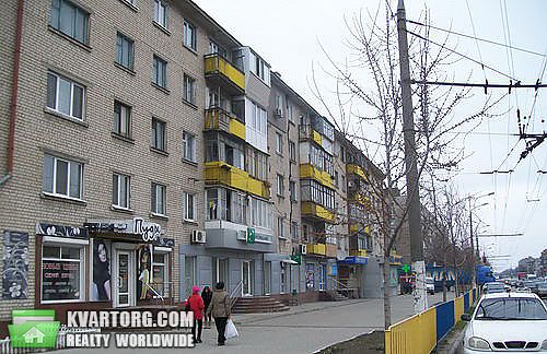 Sell 1-room apartment. Днепропетровск, Газеты — photo 1
