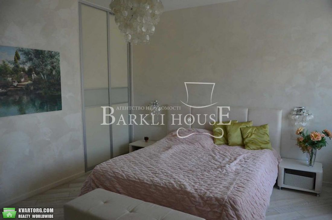 Rent out 4-room apartment. Киев,  Сечевых Стрельцов — photo 5