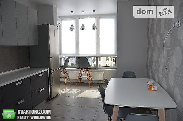 Rent out 1-room apartment. Киев,  Конева — photo 1