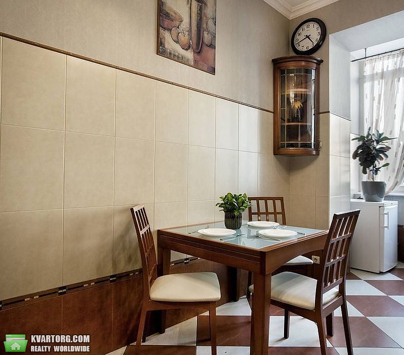 Rent out 3-room apartment. Киев,  Грушевского — photo 6