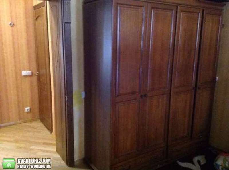 Sell 2-room apartment. Киев,  Первомайского — photo 3