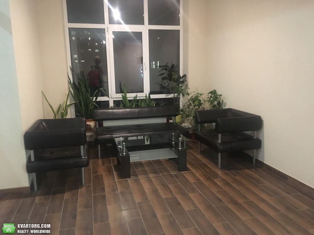 Rent out 2-room apartment. Киев,  Оболонский пр — photo 6
