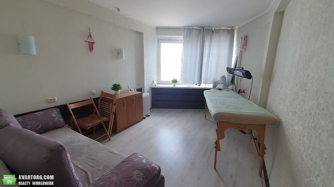 Rent out office. Киев, Раисы Окипной — photo 1