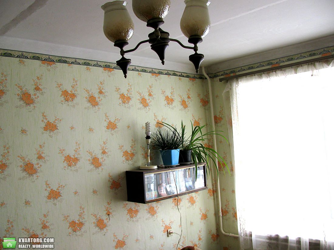 Sell 2-room apartment. Харьков, Комсомольское шоссе — photo 1