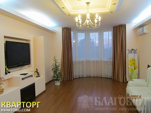 Rent out 2-room apartment. Киев,  Срибнокильская — photo 1