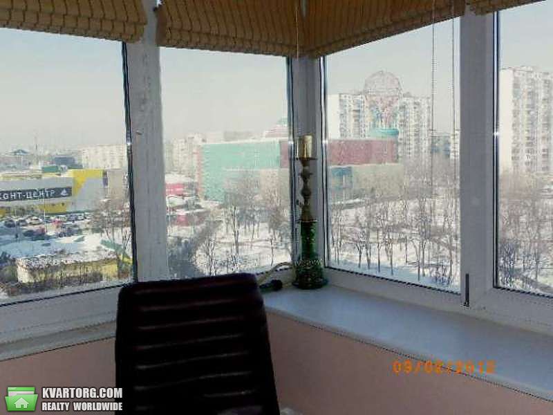 Rent out 3-room apartment. Киев, Иорданская — photo 7