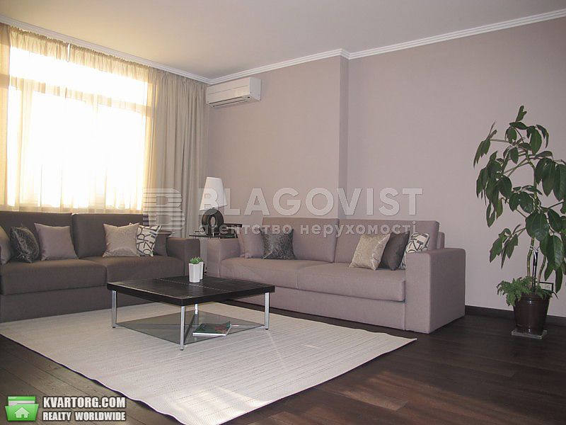 Sell 3-room apartment. Киев,  Саперно-Слободская — photo 1
