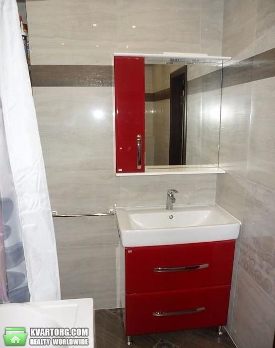 Rent out 2-room apartment. Киев,  Голосеевская — photo 10