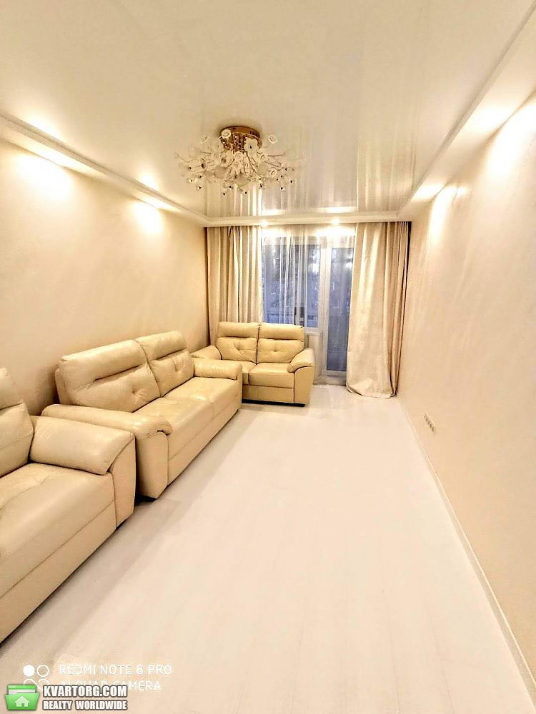 Sell 3-room apartment. Днепропетровск, Малиновского — photo 1