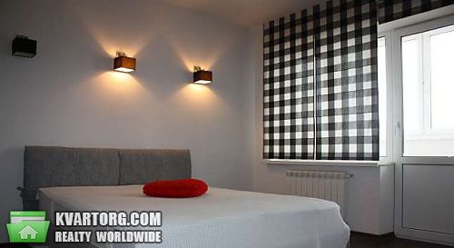 Sell 2-room apartment. Киев,  Срибнокильская — photo 4