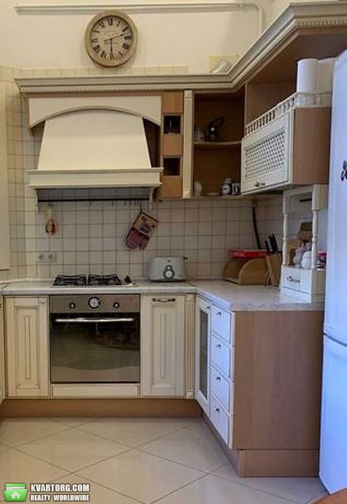 Rent out 2-room apartment. Киев,  Чеховский пер — photo 5