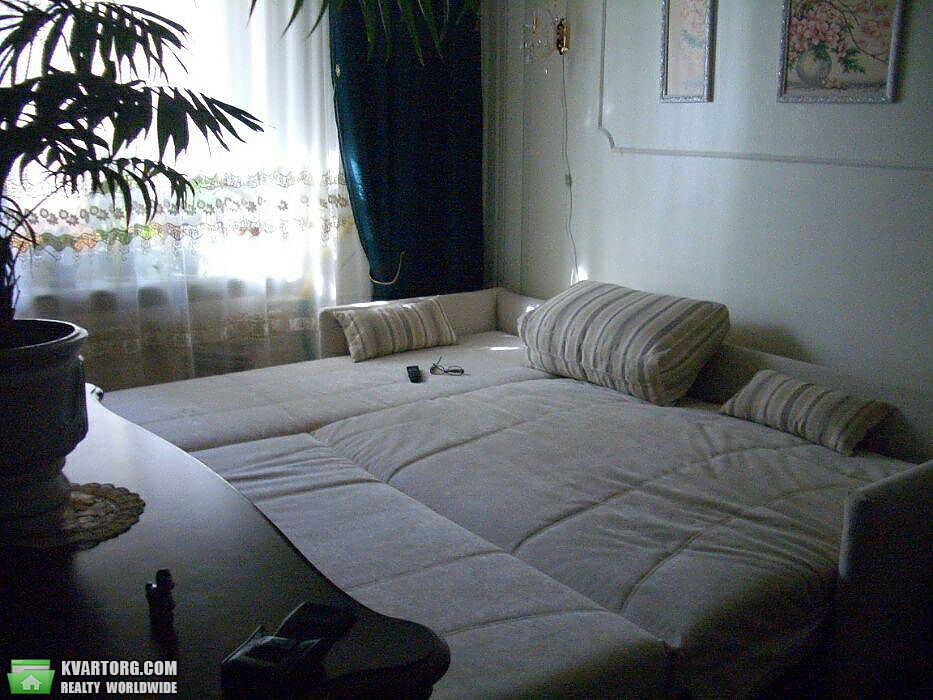 Rent out 1-room apartment. Киев,  Смолича — photo 1