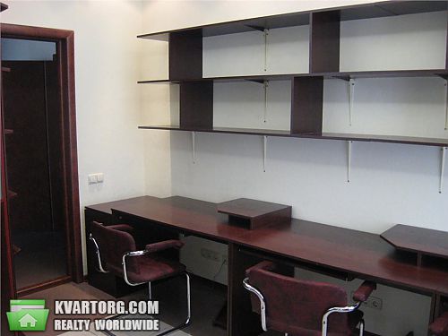 Rent out office. Киев, Жилянская — photo 3