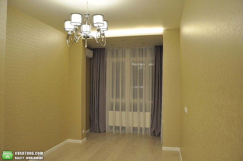 Sell 1-room apartment. Киев,  Феодосийская — photo 1