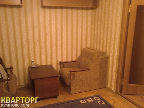 Rent out 2-room apartment. Киев,  Саратовская — photo 3