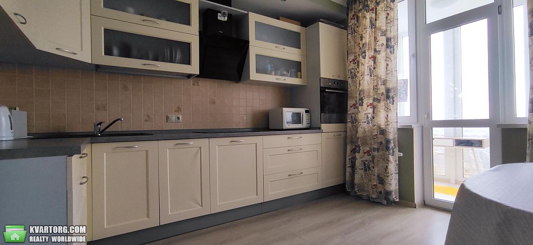 Sell 2-room apartment. Киев, пр. Соборности — photo 1