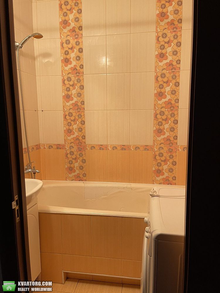 Rent out 1-room apartment. Киев,  Маяковского — photo 9