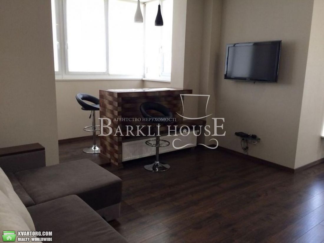 Rent out 2-room apartment. Киев,  Драгомирова — photo 7