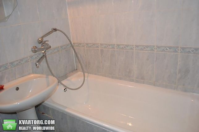 Sell 1-room apartment. Киев,  Багговутовская — photo 8
