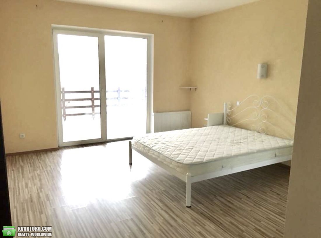 Rent out house. Киев,  Русановские сады — photo 6