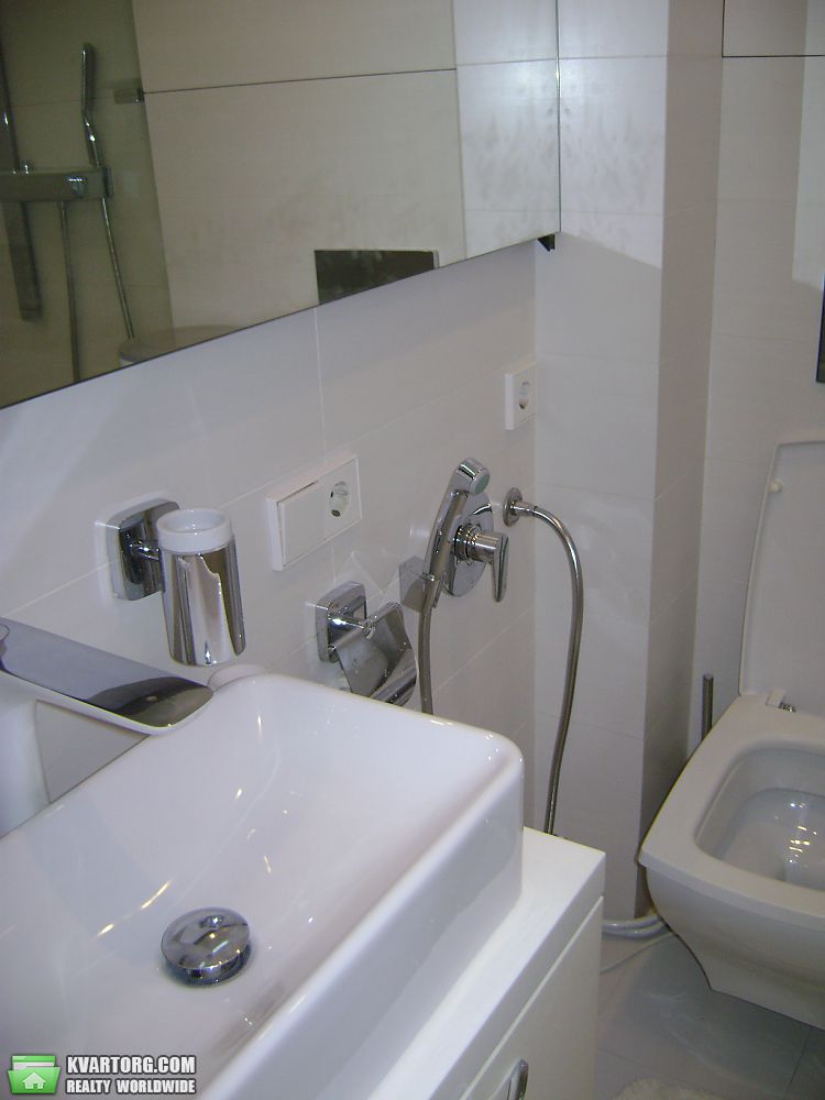 Rent out 1-room apartment. Киев, Маршала Тимошенко — photo 8