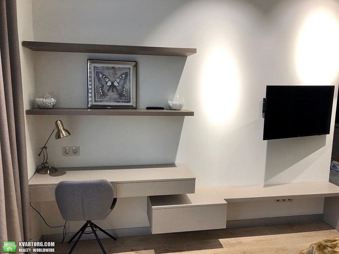 Rent out 2-room apartment. Киев,  Струтинского — photo 10
