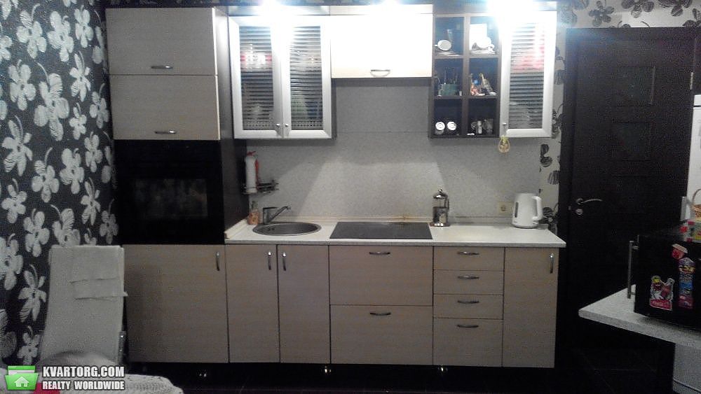 Sell 2-room apartment. Киев,  Вышгородская — photo 1
