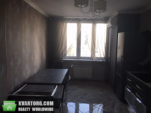 Sell 3-room apartment. Киев,  Срибнокильская — photo 2