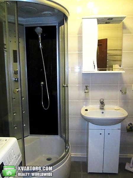 Rent out 1-room apartment. Киев, Героев Сталинграда пр — photo 5