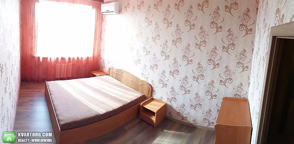 Rent out 2-room apartment. Киев,  Бакинская — photo 2