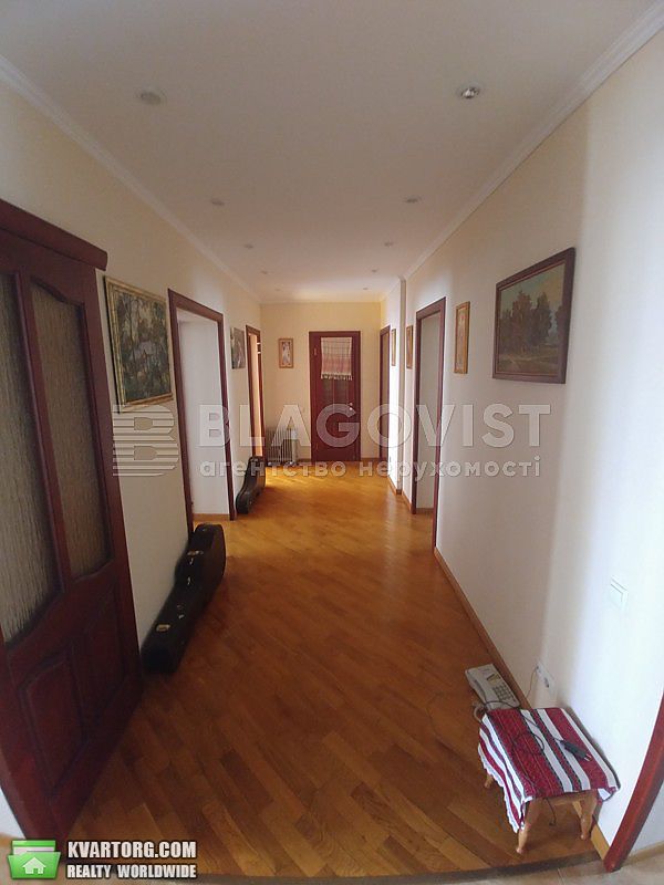 Sell 4-room apartment. Киев, конева маршала — photo 8