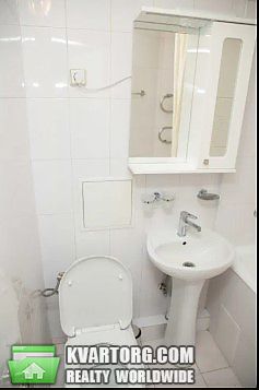 Rent out 2-room apartment. Киев, Ивана Кудри — photo 9