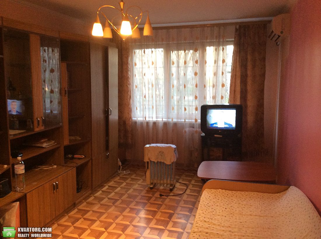 Sell 3-room apartment. Одесса, Академика Филатова — photo 1