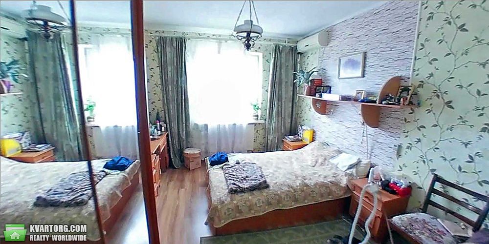 Sell 3-room apartment. Киев,  Радунская — photo 9