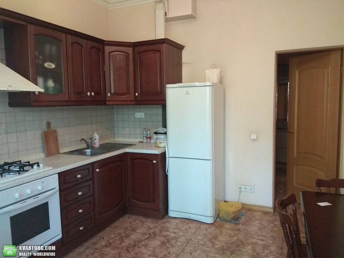 Rent out 2-room apartment. Киев,  Туровская — photo 10