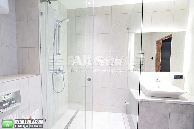 Rent out 1-room apartment. Киев,  Предславинская — photo 2
