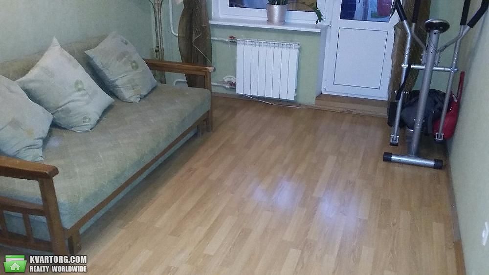 Sell 3-room apartment. Киев,  Радунская — photo 2