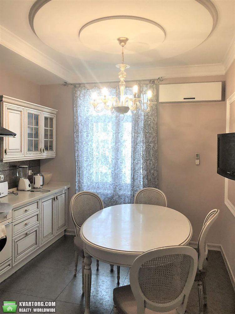 Sell 4-room apartment. Киев, Щекавицькая — photo 4