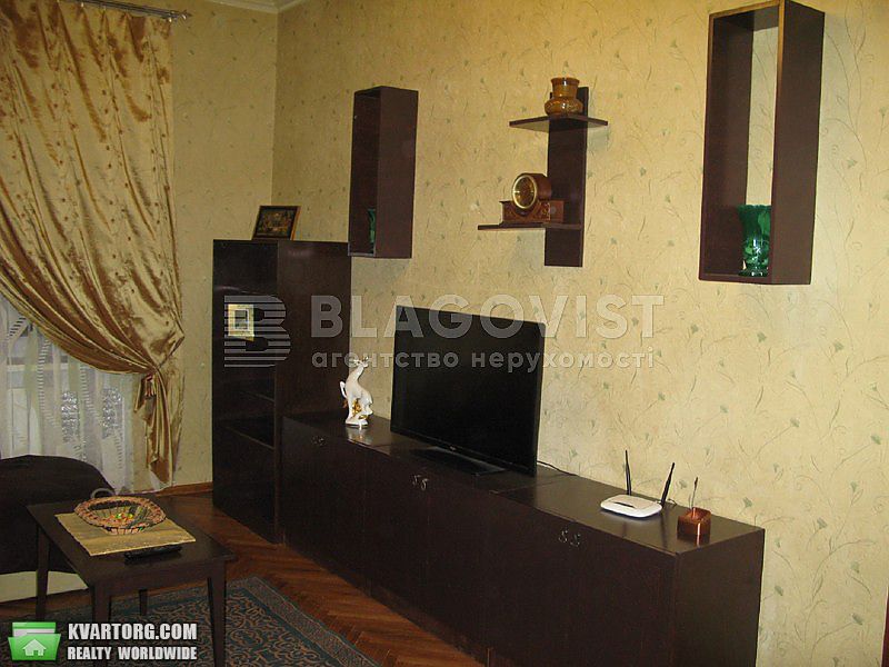 Rent out 2-room apartment. Киев,  Немировича-Данченко — photo 3
