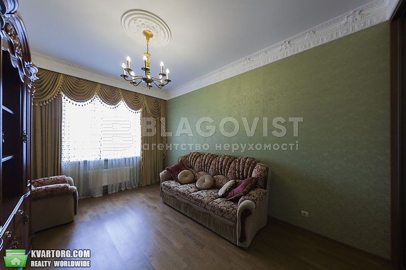 Rent out 3-room apartment. Киев,  Щорса — photo 4
