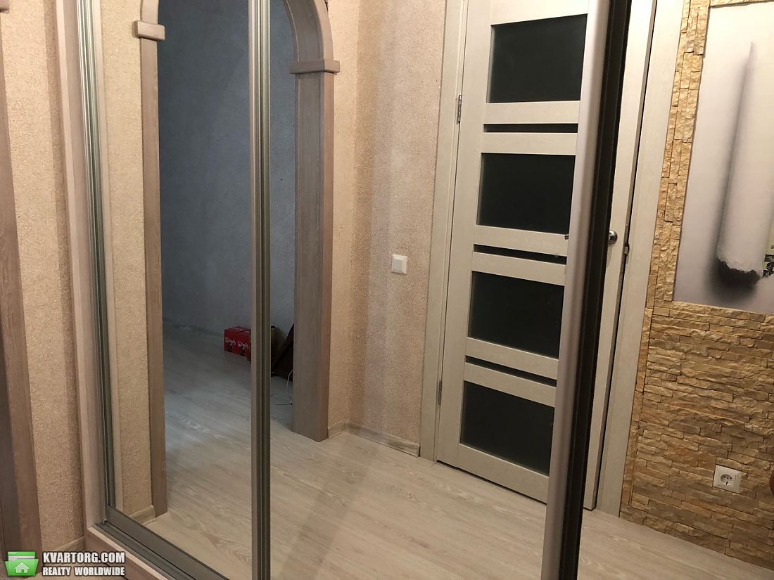 Sell 1-room apartment. Киев, Обуховская — photo 3