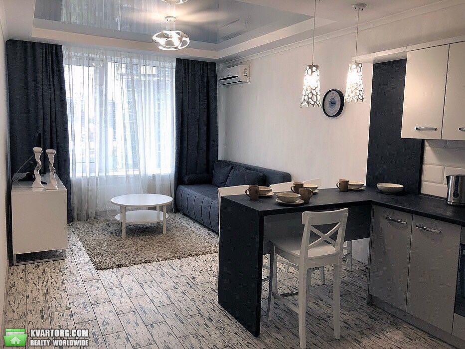 Rent out 2-room apartment. Киев,  Оболонский пр — photo 2