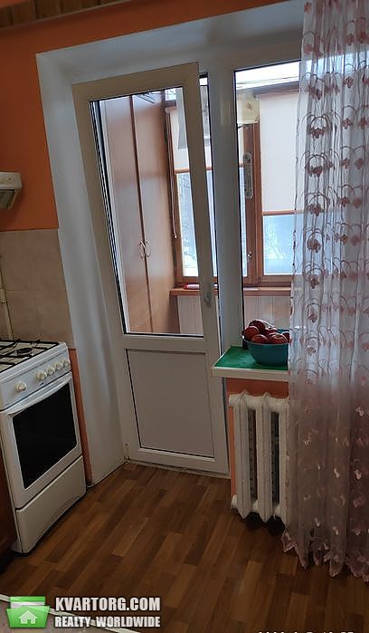 Sell 1-room apartment. Киев,  Чернобыльская — photo 3