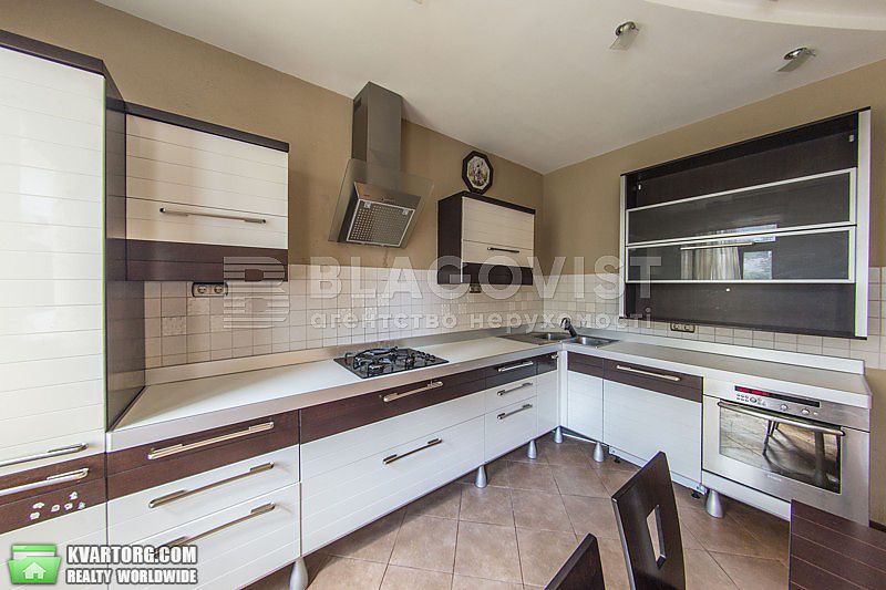 Rent out 4-room apartment. Киев,  Богдана Хмельницкого — photo 7