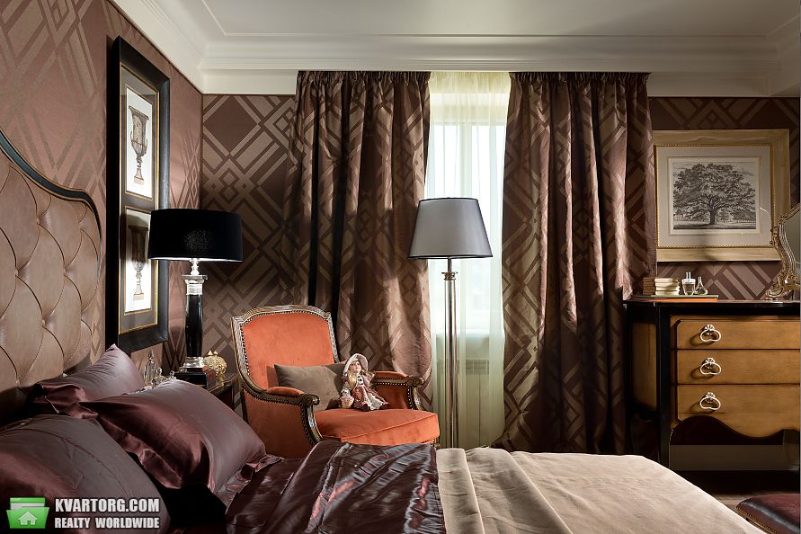 Sell 4-room apartment. Киев,  Юрковская — photo 2