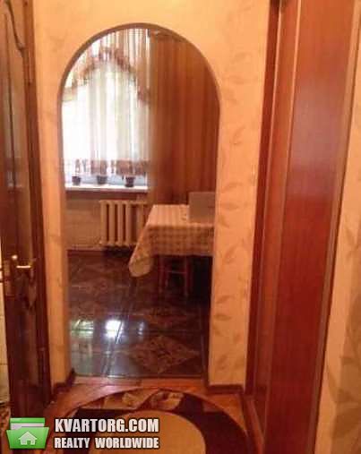 Sell 2-room apartment. Киев,  Новополевая — photo 2