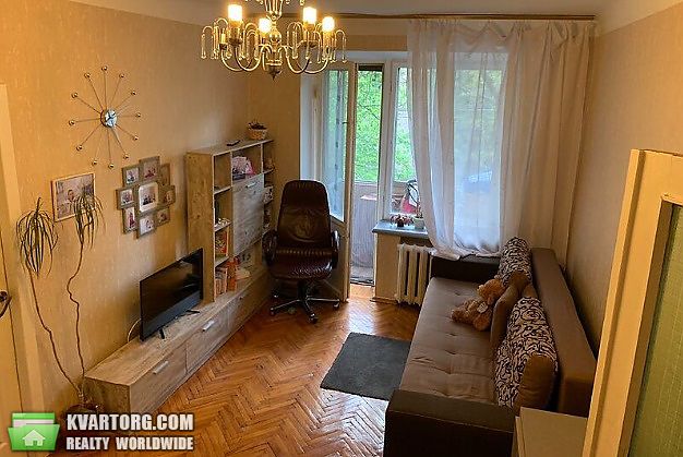 Sell 2-room apartment. Киев,  Салютная — photo 4